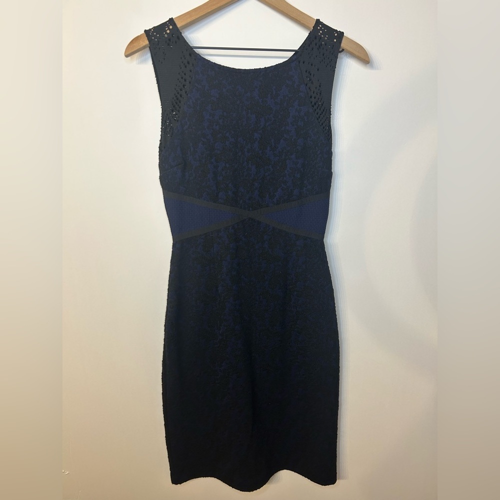 Anthropologie Blue and Black Moulinette Soeurs Larkin Sheath Dress, Size 8 - Picture 4 of 13